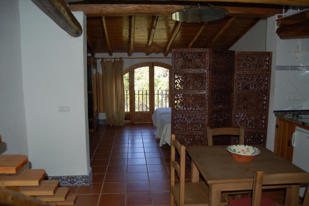 La Molinilla Apartamentos Y Hammam (Adults Only) Linares de la Sierra Chambre photo